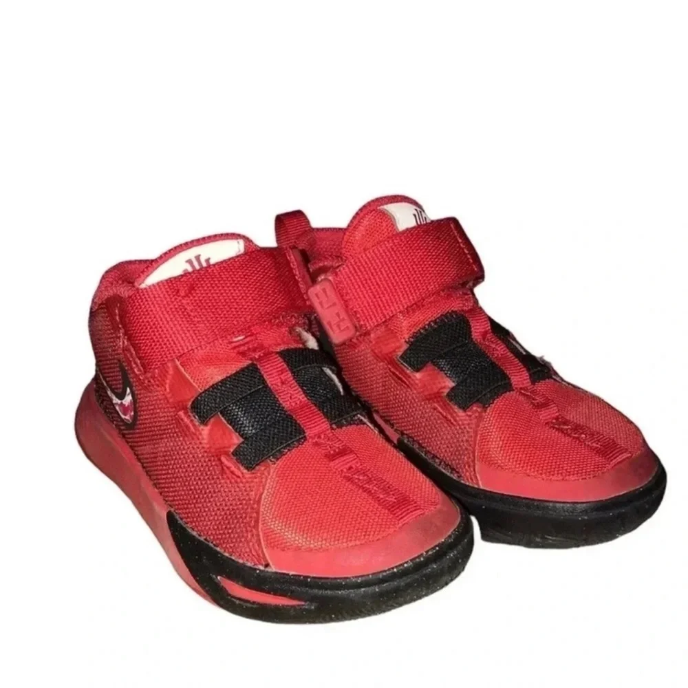 Nike Kyrie Flytrap VI (PS) University Red/Black Kids‎ Size 10.5C DQ8093 600